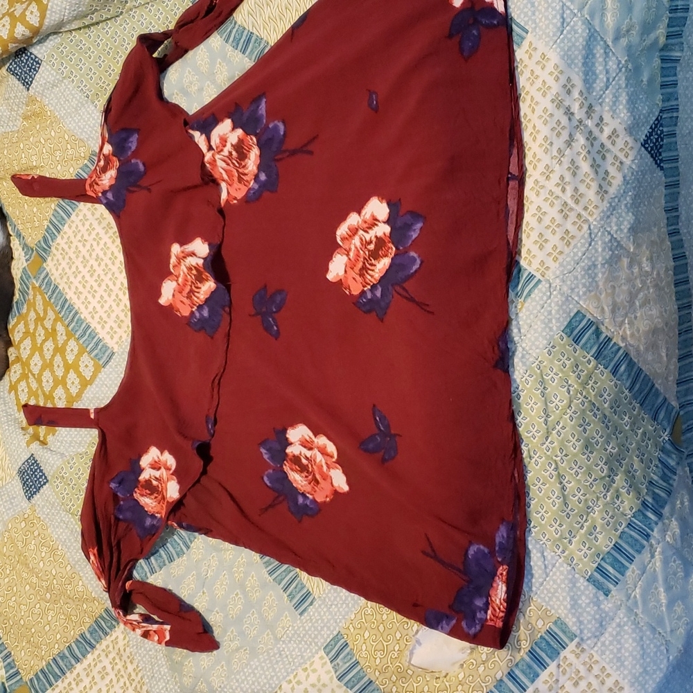 💥final price💥 Maurices XL cold shoulder top